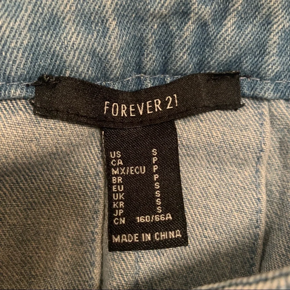 Forever 21 Denim Pleated Skirt - Picture 5 of 5